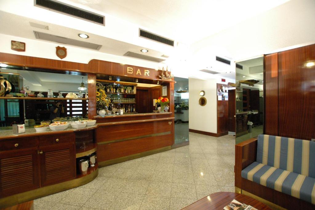 פורטופראיו Hotel Crystal מראה חיצוני תמונה